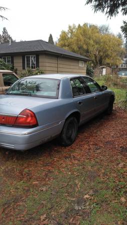 2001 Mercury Grand Marquis - cars & trucks - by owner - vehicle... for sale in Portland, OR – photo 3