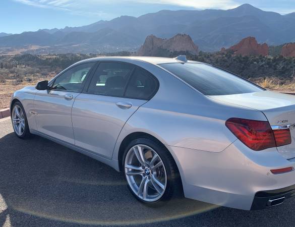 2014 BMW 750i xdrive - cars & trucks - by owner - vehicle automotive... for sale in Colorado Springs, CO – photo 3