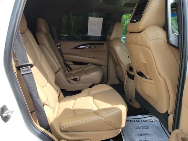 2018 Cadillac Escalade Platinum Edition - - by dealer for sale in Logan, WV – photo 17