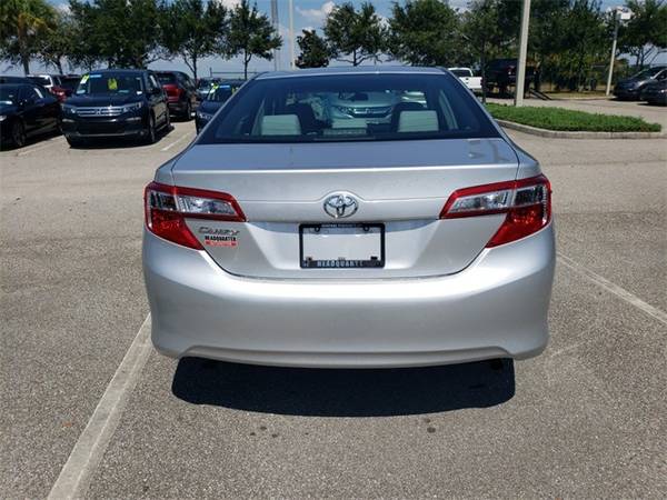 2013 Toyota Camry L sedan Classic Silver Metallic for sale in Clermont, FL – photo 5