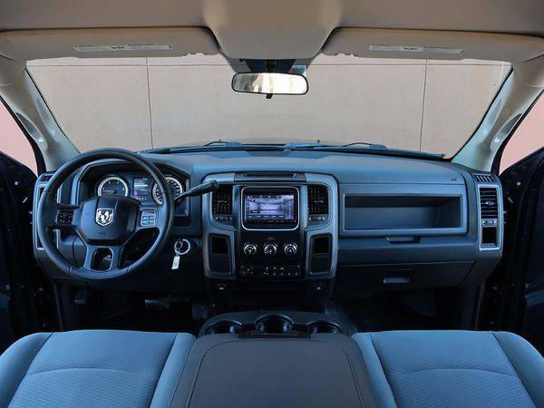 2016 Dodge Ram 3500 TRADESMAN CREW CAB LONG BED 4WD SRW DIESEL EZ F for sale in Houston, TX – photo 23