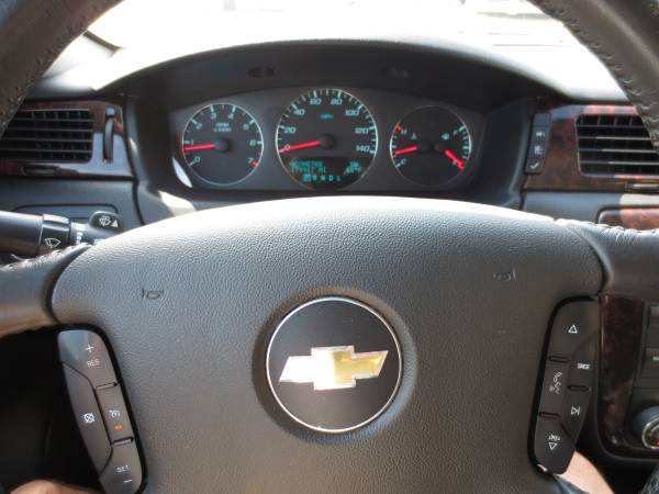 2012 Chevrolet Impala LT- CLEAN Comfortable Car! AUX. $1700 OFF BOOk! for sale in Junction City, KS – photo 13
