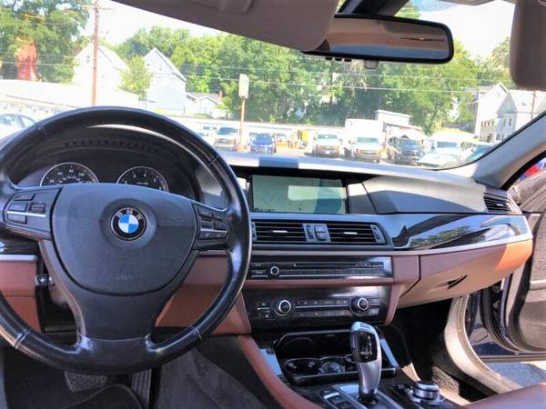 2013 BMW 528xi Turbo/Nav/All Credit APPROVED@Topline Methuen... -... for sale in Haverhill, MA – photo 9