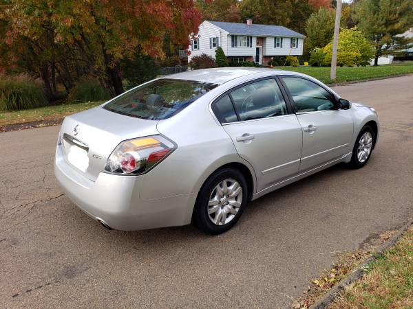 2012 Nissan Altima 4cyl Automatic 127K Miles Runs Great!! for sale in North Haven, CT – photo 4