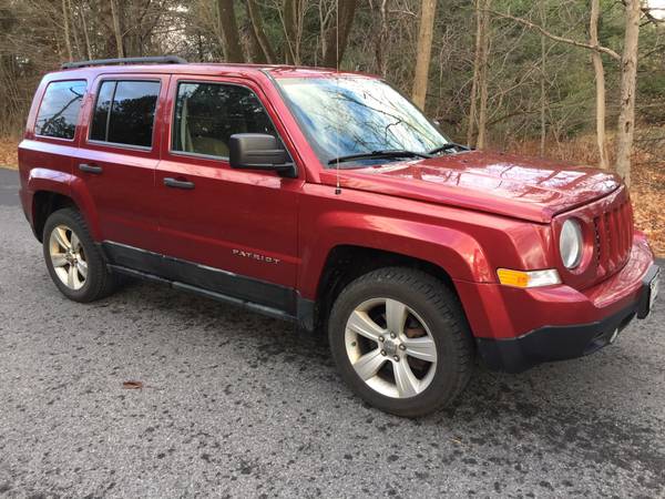 2011 JEEP PATRIOT 4X4 1ST $3800 - cars & trucks - by owner - vehicle... for sale in Altamont, NY – photo 3