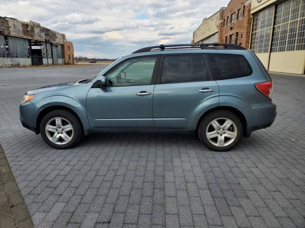 2010 Subaru Forester 2.5X Limited, 30K Miles, Navigation, Leather -... for sale in Far Rockaway, NY – photo 7