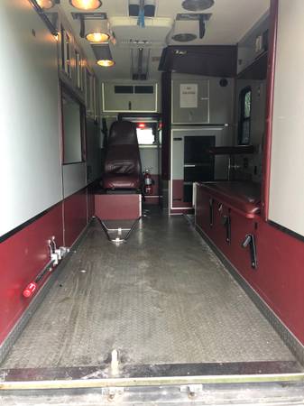 2004 FREIGHTLINER FL60 AMBULANCE - cars & trucks - by owner -... for sale in West Palm Beach, FL – photo 7