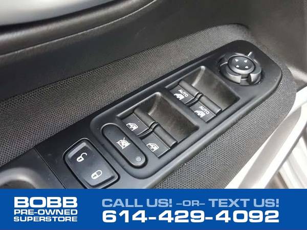 *2020* *Jeep* *Renegade* *Latitude 4x4* - cars & trucks - by dealer... for sale in Columbus, OH – photo 8