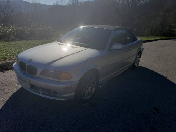 BMW 323Ci Convertible with 157,414 miles - cars & trucks - by owner... for sale in Hendersonville, NC – photo 4