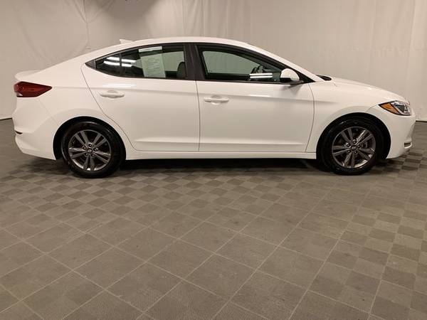 2017 Hyundai Elantra SE -NOT A Pre-Approval! for sale in Bloomington, IL – photo 4