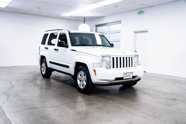 2012 Jeep Liberty 4x4 4WD Sport SUV - - by dealer for sale in Milwaukie, OR – photo 8