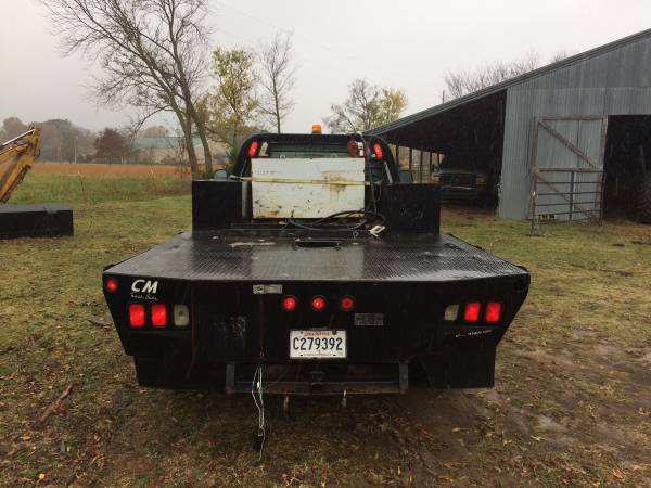 2007 ford diesel f350 dually c&m flatbed - cars & trucks - by owner... for sale in Wesley, AR – photo 2