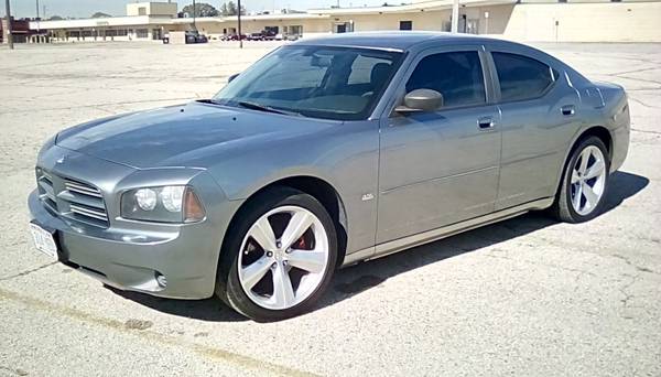 Dodge charger 65k miles for sale in Racine, WI