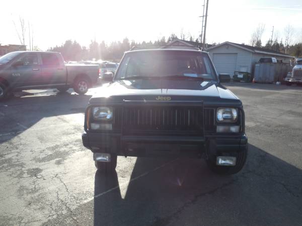 1992 JEEP XJ LAREDO 4X4 LIMITED AUTO HI OUTPUT 4.0 ENG. 123K MILES -... for sale in Woodinville, WA – photo 2