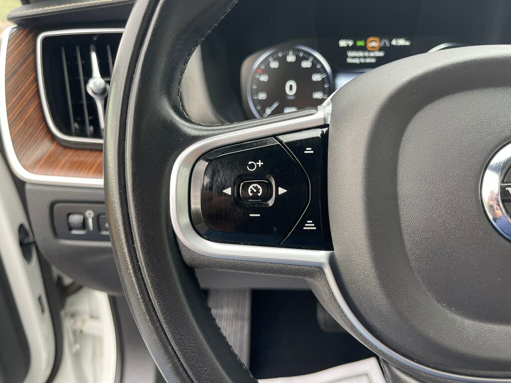 2019 Volvo XC60 Hybrid Plug-in T8 Inscription eAWD for sale in Tucson, AZ – photo 31