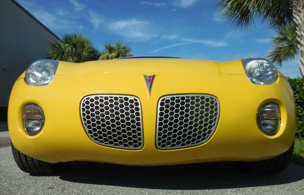 2007 Pontiac Solstice Convertible Mean Yellow 72k Miles - cars &... for sale in Fort Myers, FL – photo 7