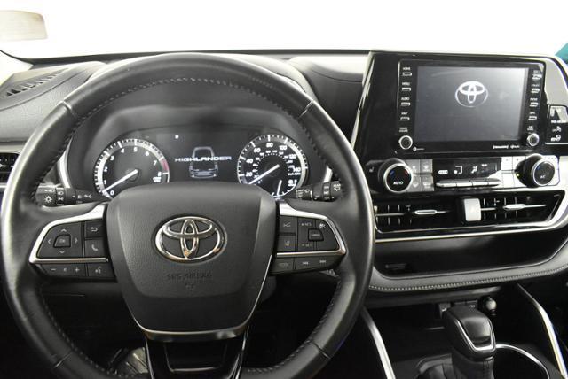 2020 Toyota Highlander XLE for sale in Sioux Falls, SD – photo 12