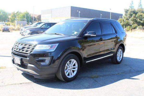 2017 Ford Explorer XLT for sale in Vacaville, CA – photo 3
