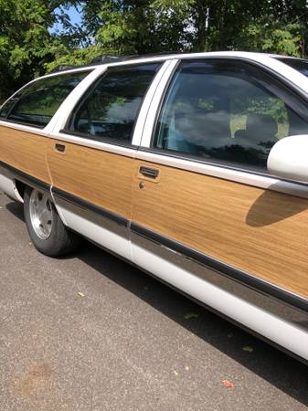 1996 Buick Roadmaster Estate Wagon - cars & trucks - by owner -... for sale in Lakeville, CT – photo 6