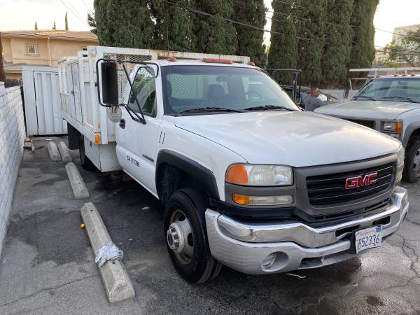 2004 GMC 3500 utility bed/flatbed for sale in Arcadia, CA – photo 3