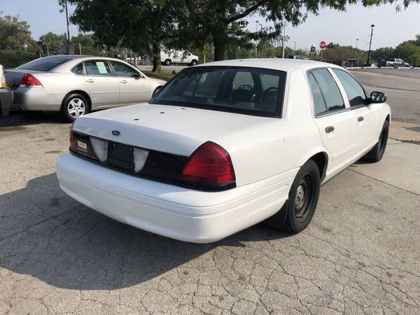2002 FORD CROWN VICTORIA for sale in Midlothian, IL – photo 6