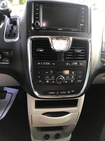 2013 Chrysler Town Country - cars & trucks - by owner - vehicle... for sale in Wayland, MI – photo 9