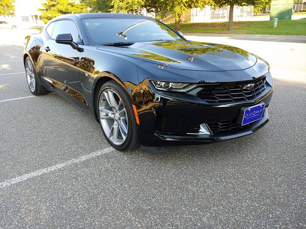 2019 CHEVROLET CAMARO RS ONLY 5,000 MILES! SUNROOF! 1 OWNER! MINT COND for sale in Norman, KS – photo 2