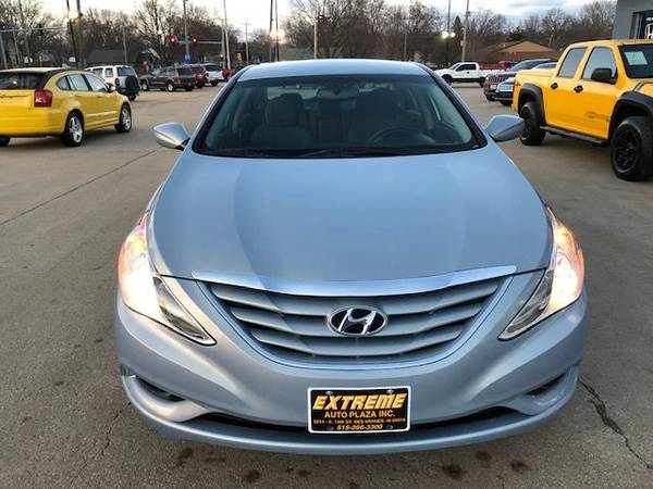2012 Hyundai Sonata GLS - - by dealer - vehicle for sale in Des Moines, IA – photo 3
