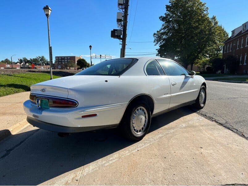 1995 Buick Riviera Coupe FWD for sale in Brookfield, IL – photo 6