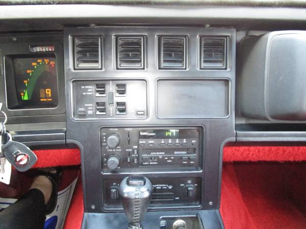 1987 Chevrolet Corvette Hatchback (56k miles) for sale in Hamilton , MT – photo 7