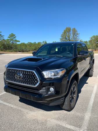 2019 Toyota Tacoma TRD Sport Double Cab 5ft Like New for sale in Wilmington, NC