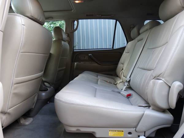 2005 *Toyota* *Sequoia Lthr Moon* *Loaded looks and run for sale in Forest Grove, OR – photo 18