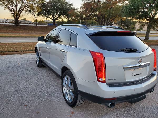 2011 CADILLAC SRX CLEAN TITLE FULLY LOADED NAVIGATION SYSTEM SUNROOF... for sale in Grand Prairie, TX – photo 2