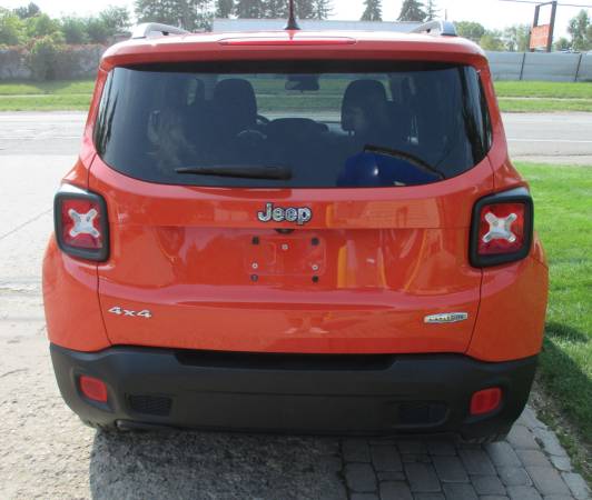 MUST SEE!*2015 JEEP RENEGADE"LATITUDE"*4X4*LIKE NEW*RUST... for sale in Waterford, MI – photo 8