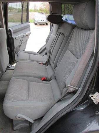 2006 JEEP COMMANDER 4x4 3rd ROW SEATS liberty wrangler compass for sale in Mishawaka, IN – photo 8