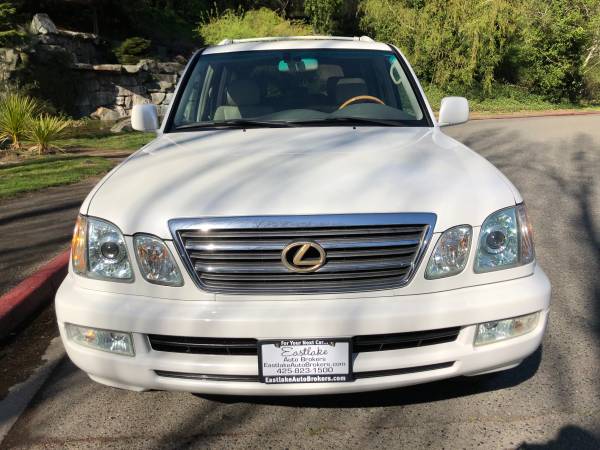 2004 Lexus LX470 4WD - Navigation, Low Miles, Clean title, 3rd Row for sale in Kirkland, WA – photo 2