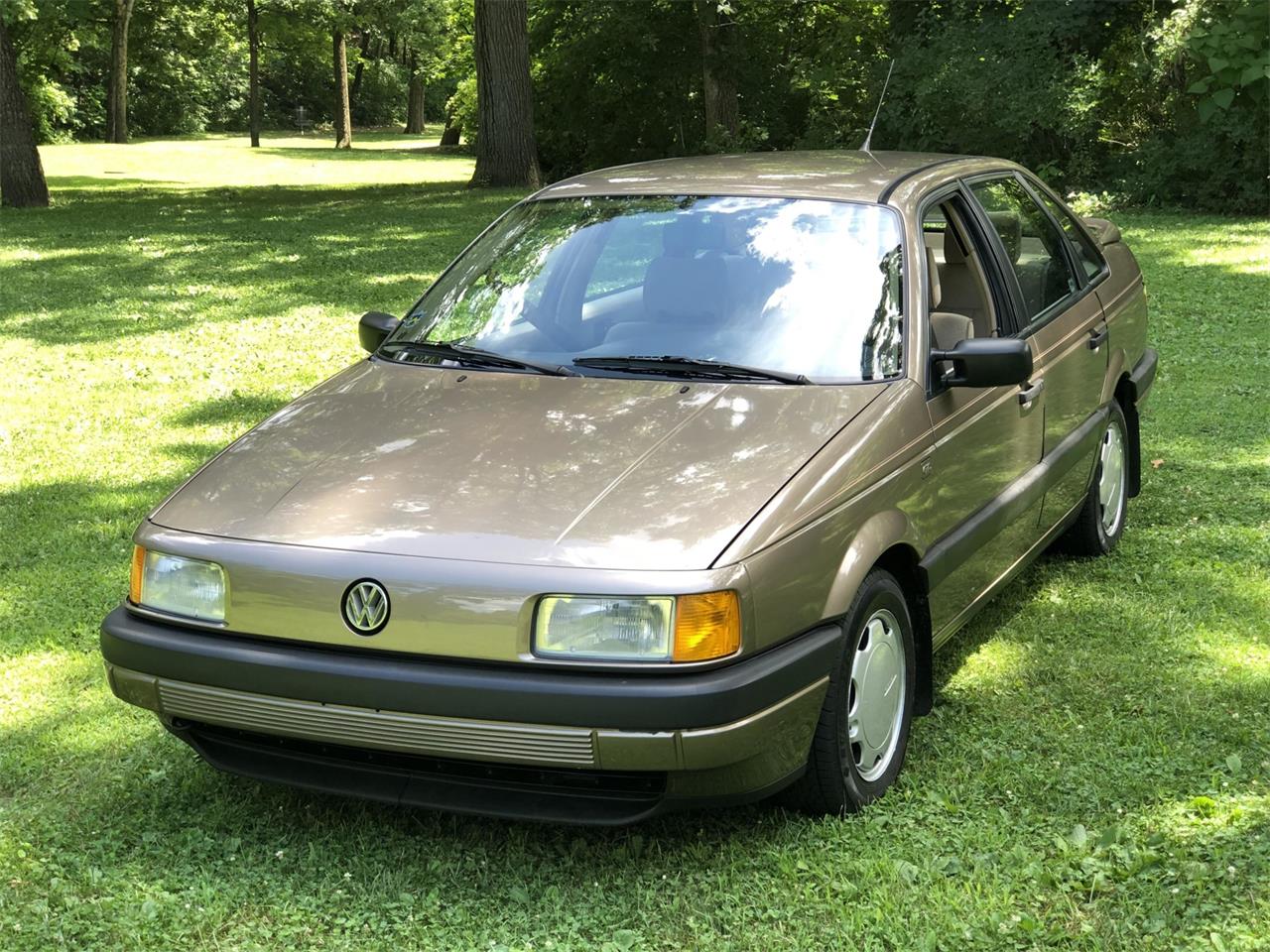 For Sale at Auction: 1990 Volkswagen Passat for sale in Dunlap, IL – photo 5