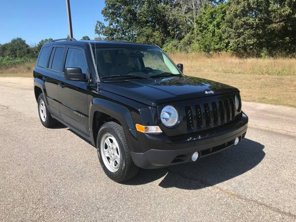 2014 JEEP PATRIOT SPORT * 1-OWNER * CLEAN CARFAX * ADULT OWNED for sale in Commerce, GA – photo 4