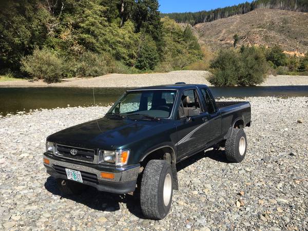 1994 Toyota 4X4 XTRA Cab for sale in Smith River, OR – photo 3