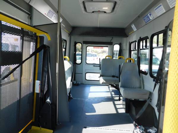2016 Ford E-350 Shuttle Bus for sale in Upper Marlboro, District Of Columbia – photo 7