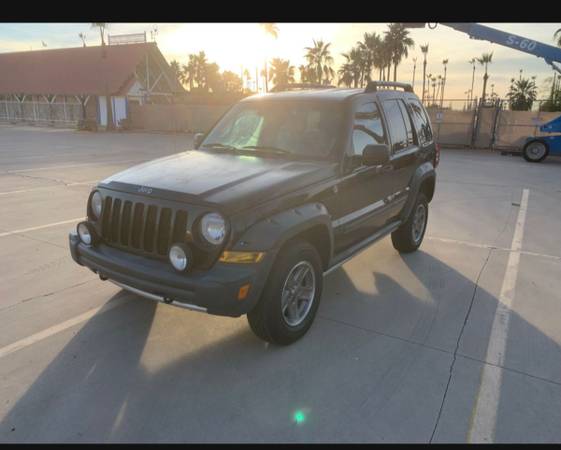 2005 Jeep Liberty Renegade 4X4 - - by dealer - vehicle for sale in Mesa, AZ