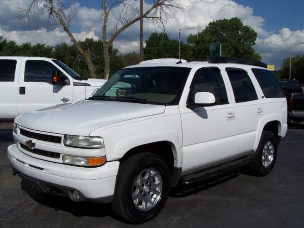 2004 CHEVROLET TAHOE Z71 4X4 SUV 5.3 V8 3RD ROW CLEAN LOADED LOW MILES for sale in Joliet, IL – photo 4