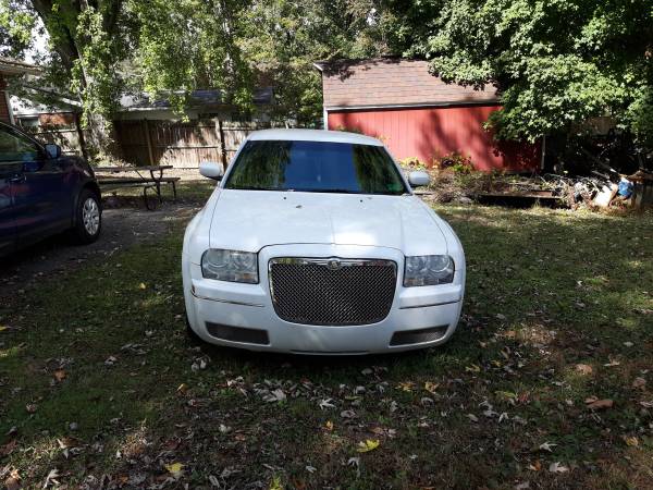 Chrysler 300 Touring for sale in Lost Creek, WV – photo 4
