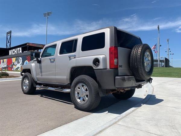 2007 HUMMER H3 Adventure - - by dealer - vehicle for sale in Other, KS – photo 5