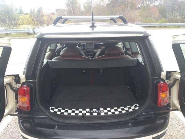 8 MINI COOPER CLUBMAN S - BOND STREET SPECIAL EDITION w/MODS! for sale in East Derry, NH – photo 15