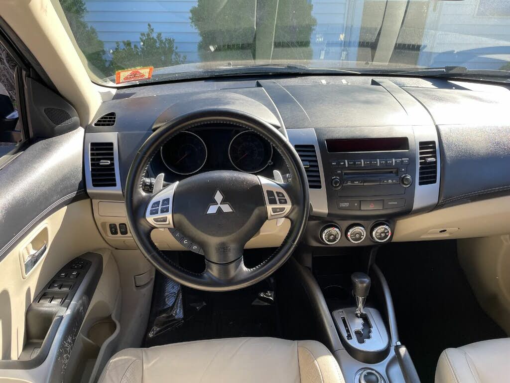 2010 Mitsubishi Outlander XLS 4WD for sale in Williamstown, NJ – photo 10