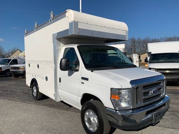 2014 Ford E-350 Cutaway 10' Walk-In Utility Van for sale in Lancaster, PA – photo 11
