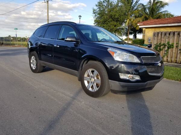 2011 Chevy traverse LT Título Limpio - cars & trucks - by owner -... for sale in Miami, FL – photo 3