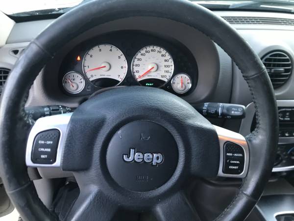 2003 JEEP LIBERTY LIMITED V6. PERFECT RUNNER!!! 105K MILES..... for sale in Arlington, TX – photo 18