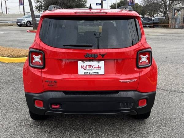 2016 Jeep Renegade Trailhawk - - by dealer - vehicle for sale in San Antonio, TX – photo 6